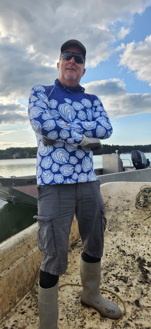 Oysters on Blue MENS Rash Guard Top