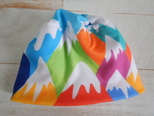 Nordic Hat: Happy Mountains Hat
