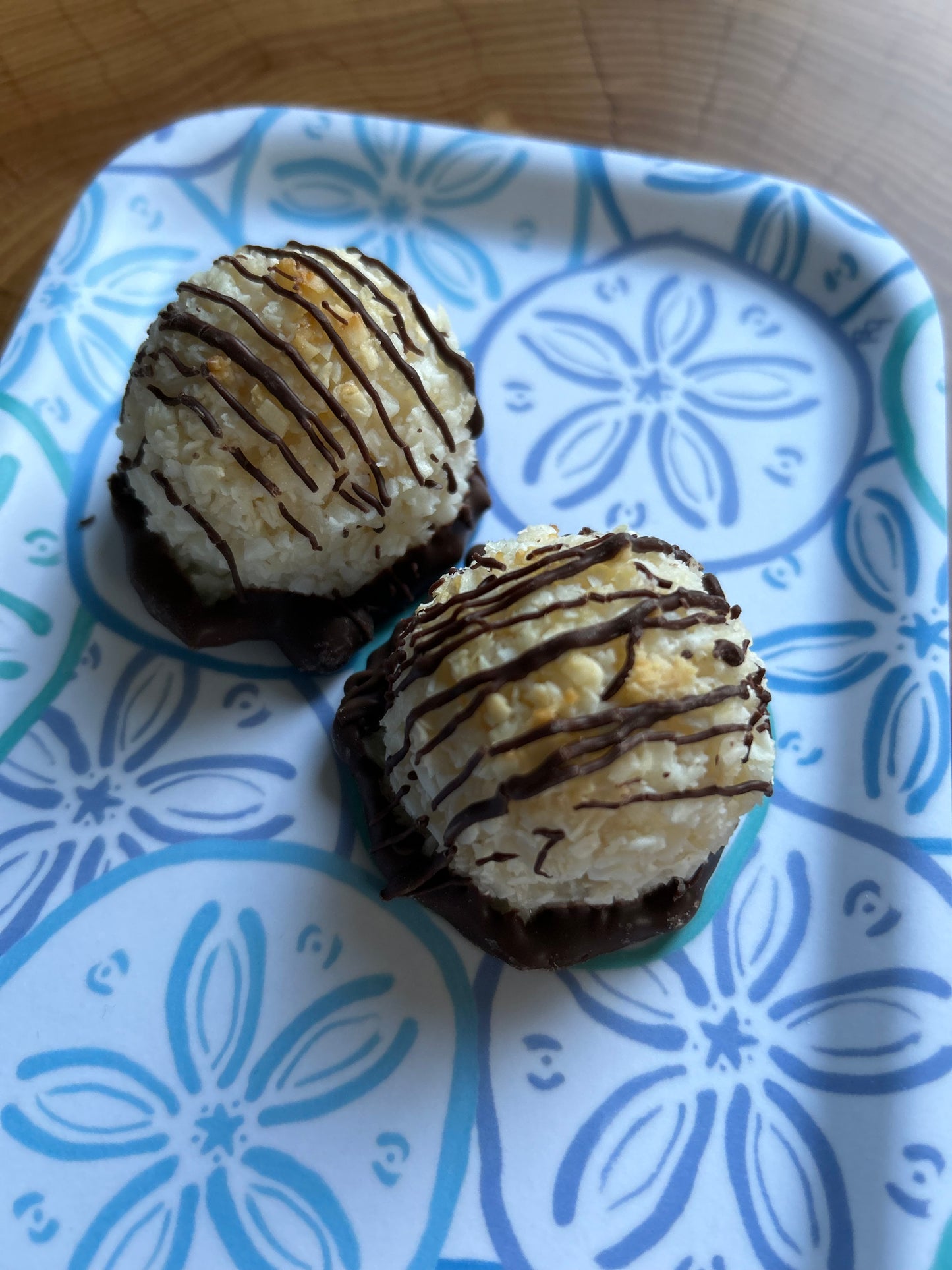 Small Tray: Sand Dollars
