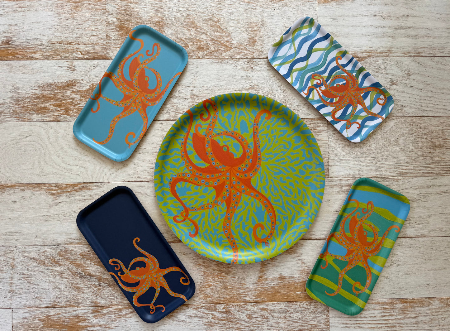 Round Tray: Dancing Octopus on lime coral