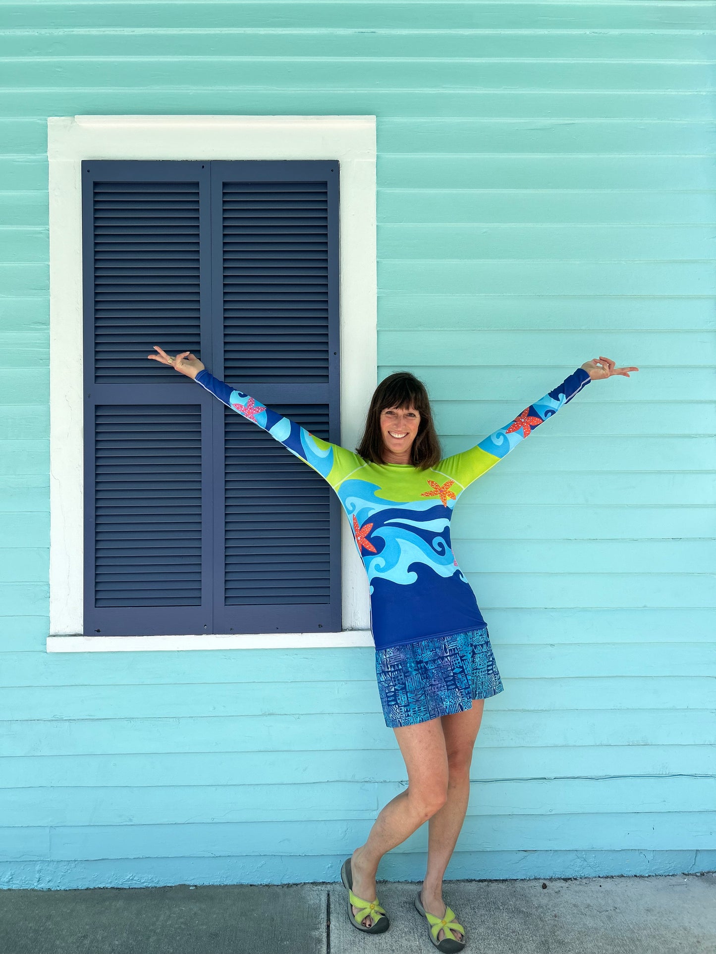 Blue Waves Rash Guard Top