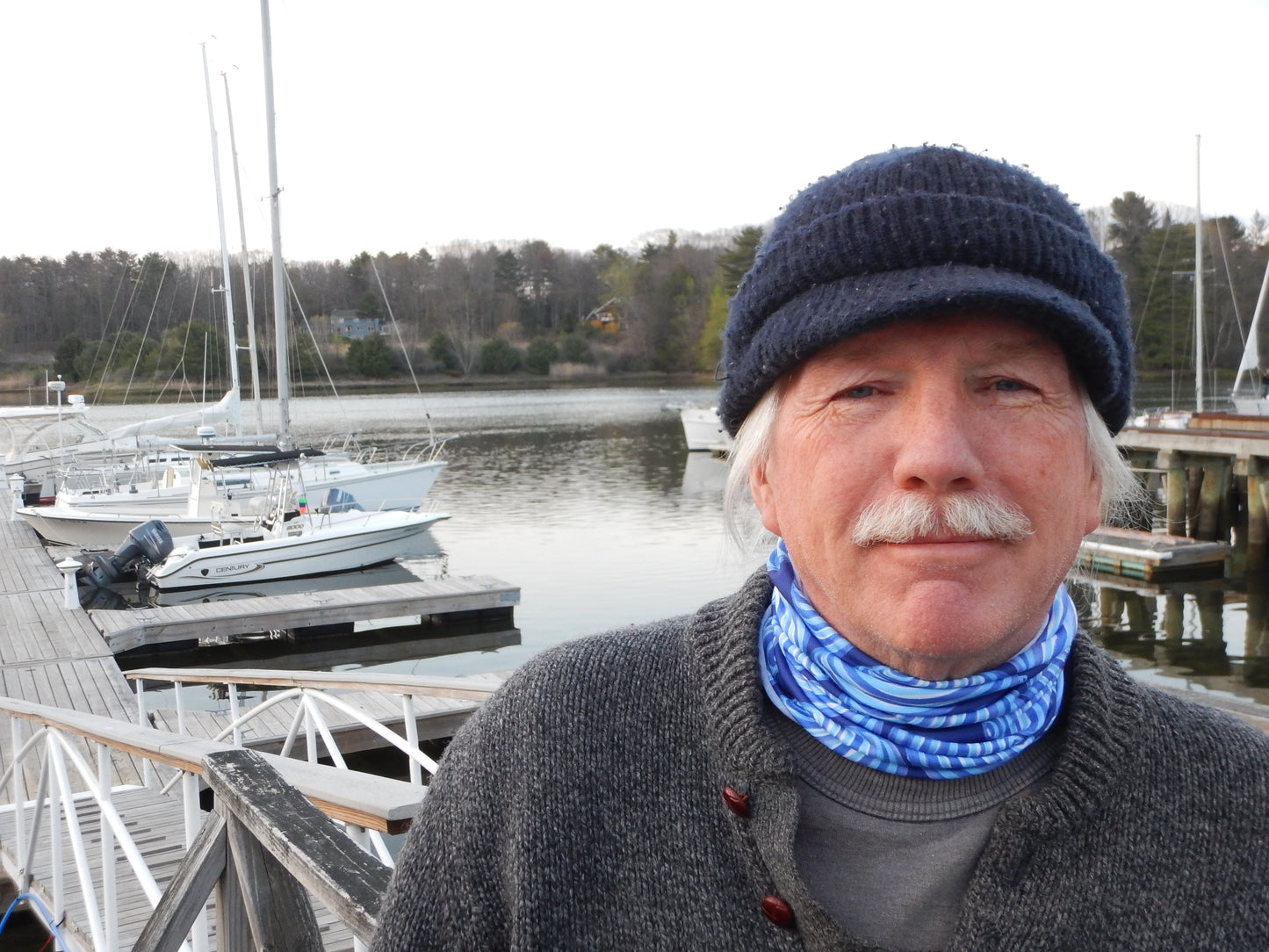 Salt Band/Sun Scarf: Clams on Blue