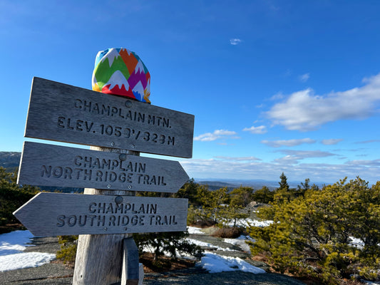 Nordic Hat: Happy Mountains Hat