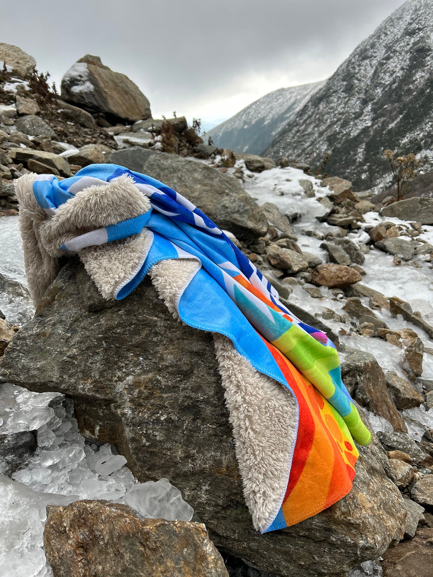 Sherpa Blanket: Mt Peaks