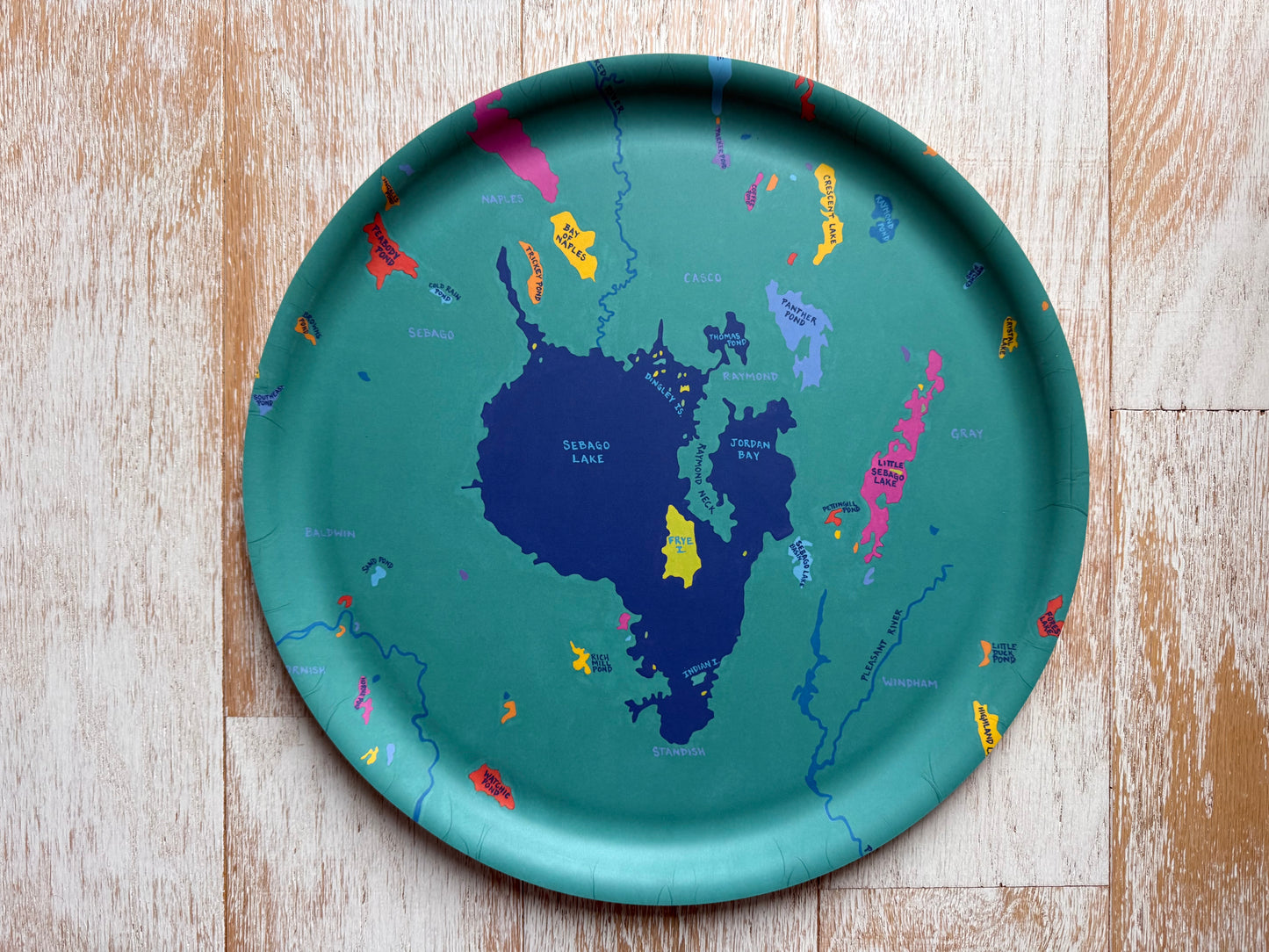 Round Tray: Sebago Lake, MAINE