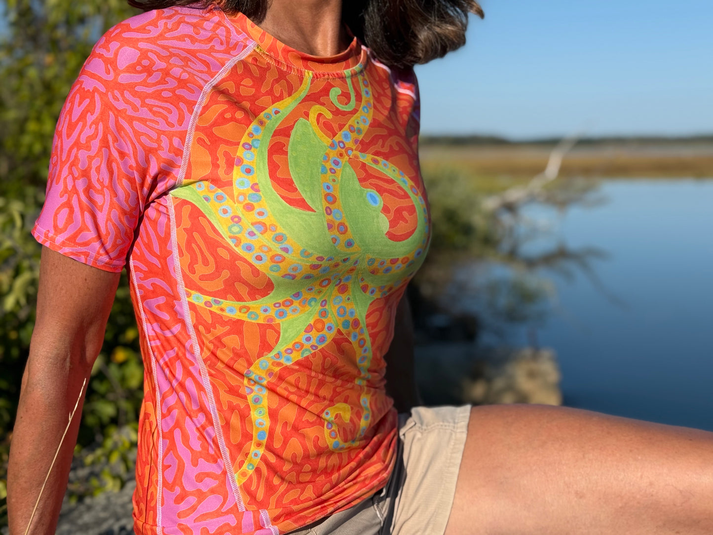 NEW! Short Sleeve Pink-Orange Coral Octopus Rash Guard Top